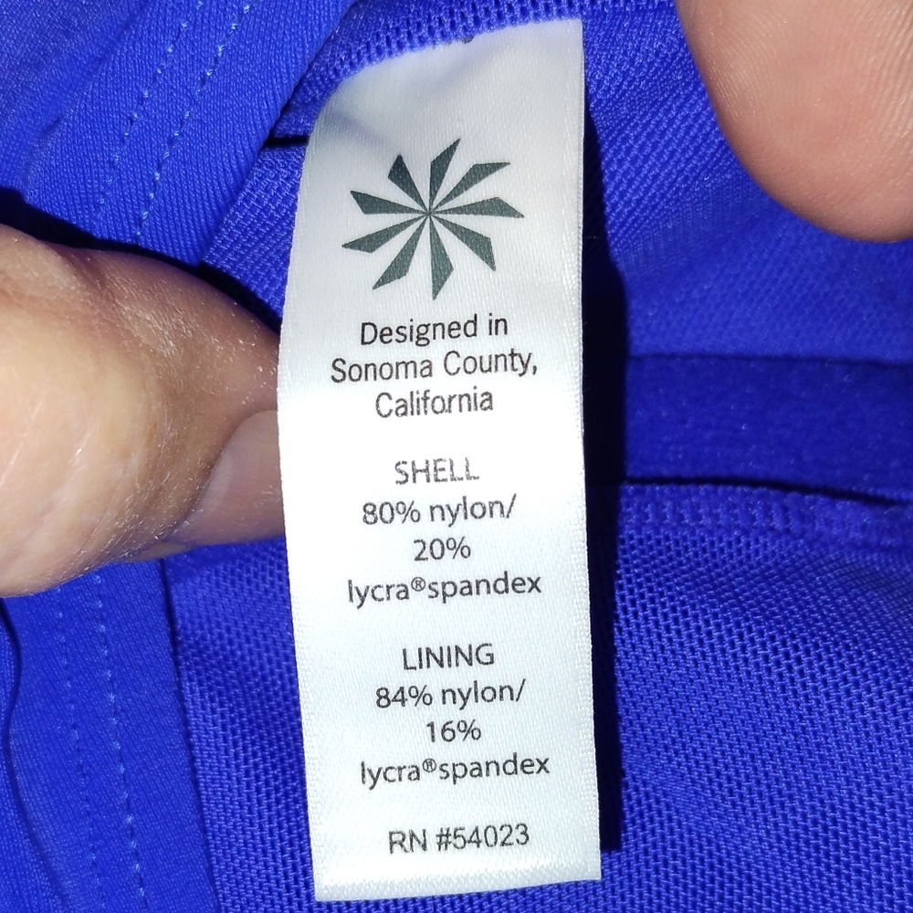 Athleta Tara Halter Bikini Top Size 36 B/C - Picture 6 of 8